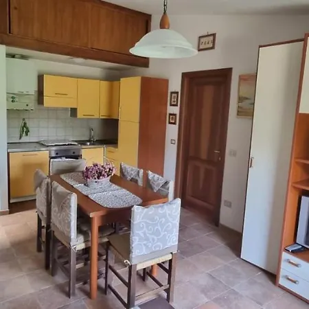 Dom wakacyjny Casavacanza Al Castello 2 Villetta Barrea