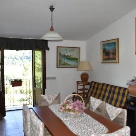 Casavacanza Al Castello 2 Semesterbostad *