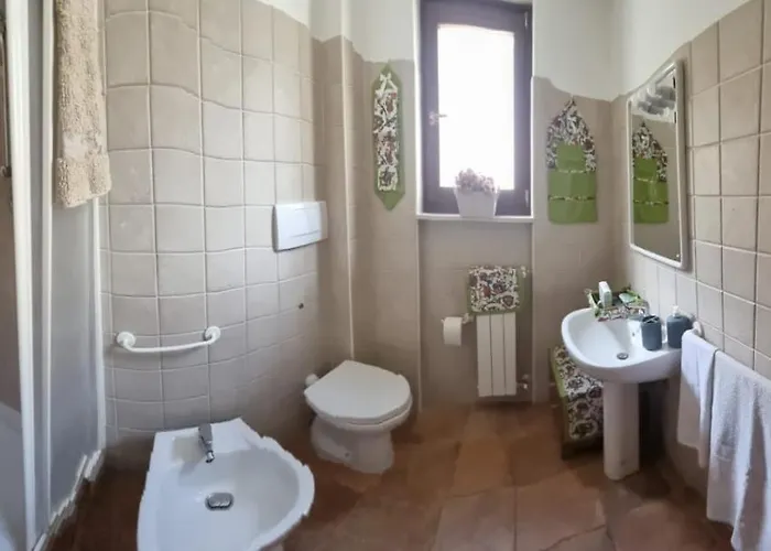 Casavacanza Al Castello 2 Prázdninový dům *